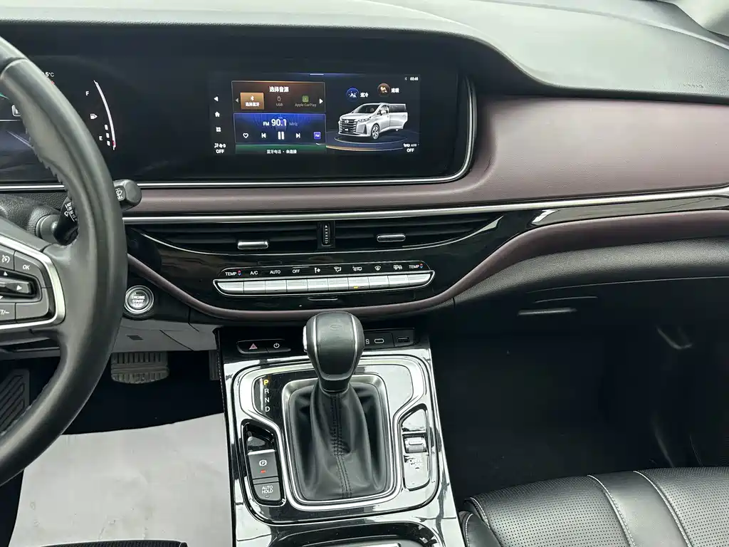 GAC Motor Trumpchi M6 2023 — фото 17