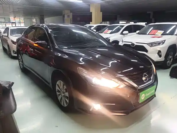 Nissan Teana 2018