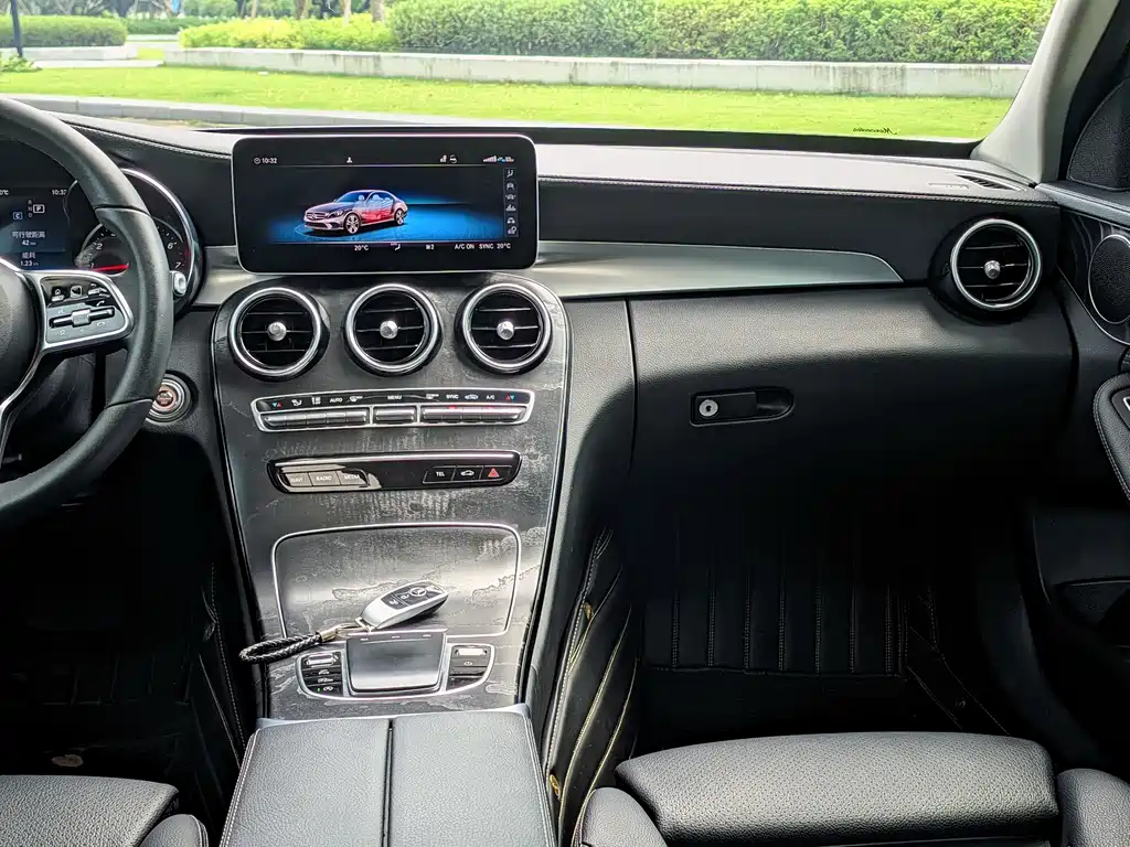 Mercedes-Benz C-Class 2019 — фото 6