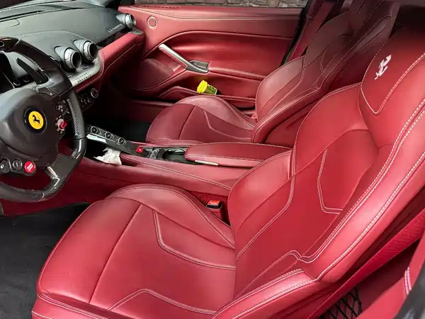Ferrari F12berlinetta 2019