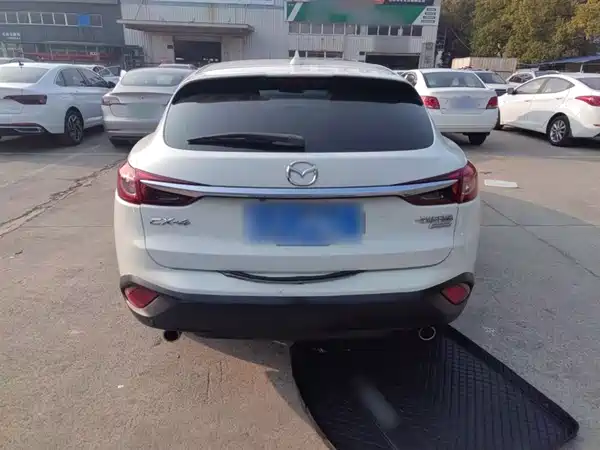 Mazda CX-4 2016