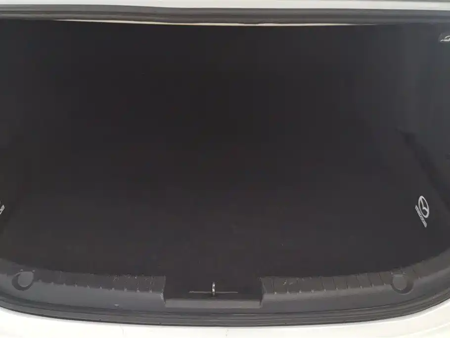 Mazda 3 Axela 2019