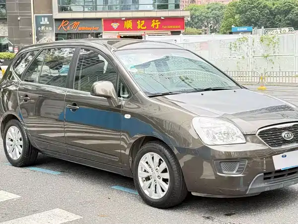 Kia Jiale 2011