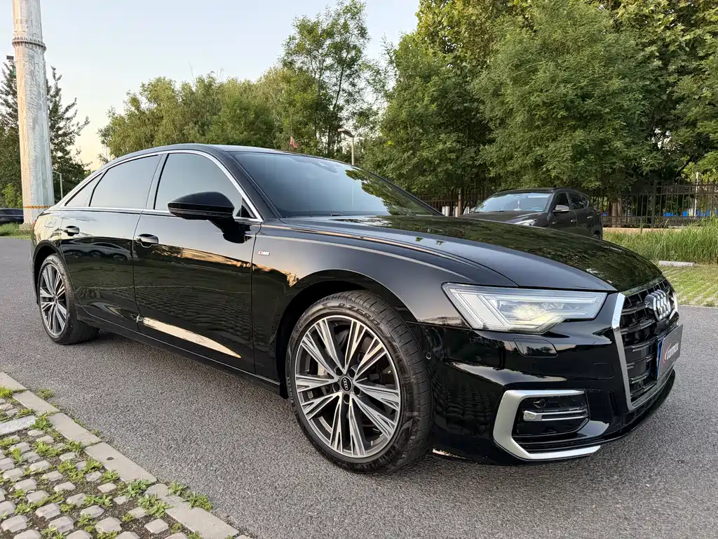 Audi A6L 2025 — фото 2