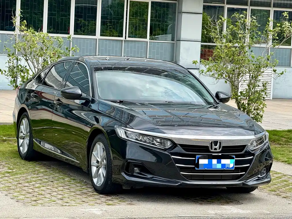 Honda Accord 2022 — фото 3