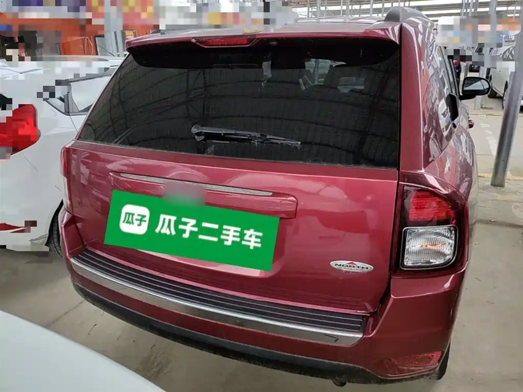 Jeep Compass 2015 — фото 6