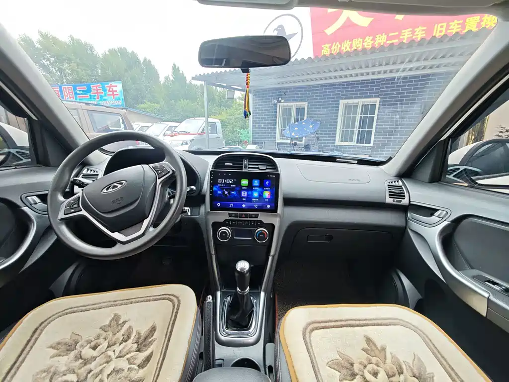 Chery Tiggo 3 2015 — фото 11