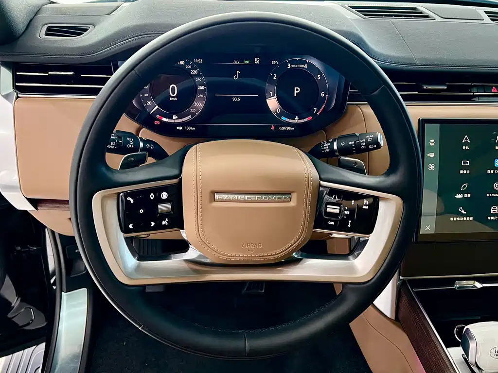 Land Rover Range Rover 2024 — фото 15