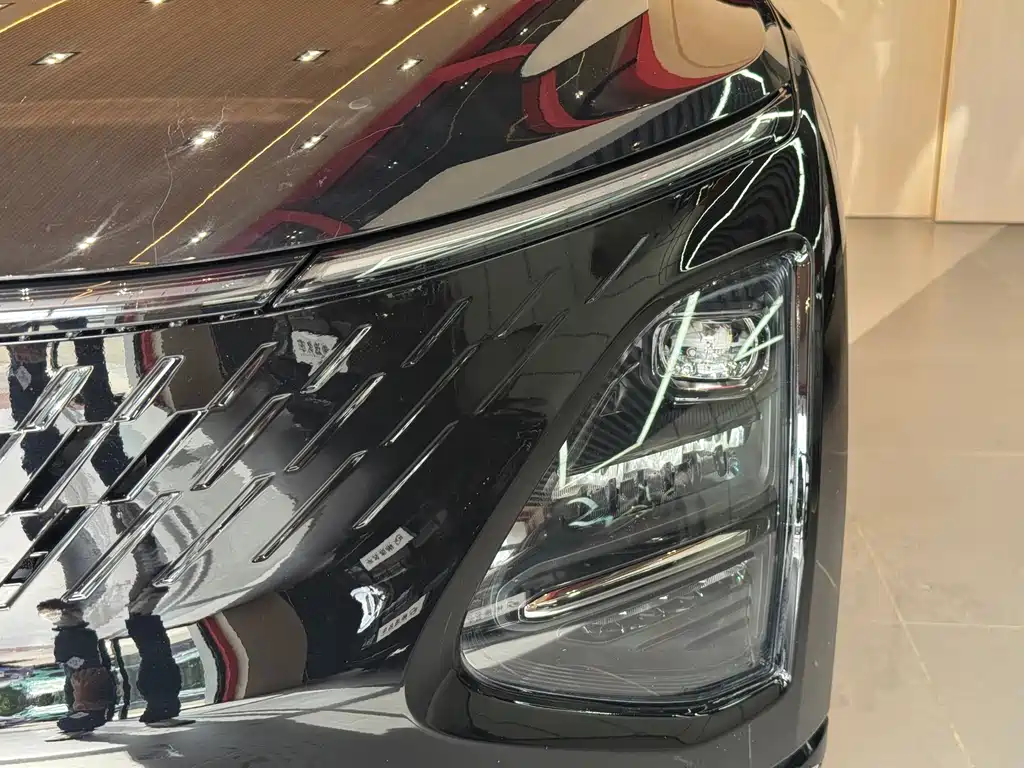 Wuling Starlight 2024 — фото 15
