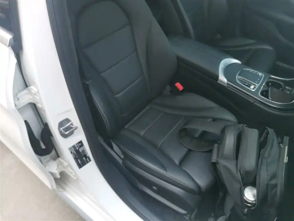 Mercedes-Benz C-Class 2020 — фото 16