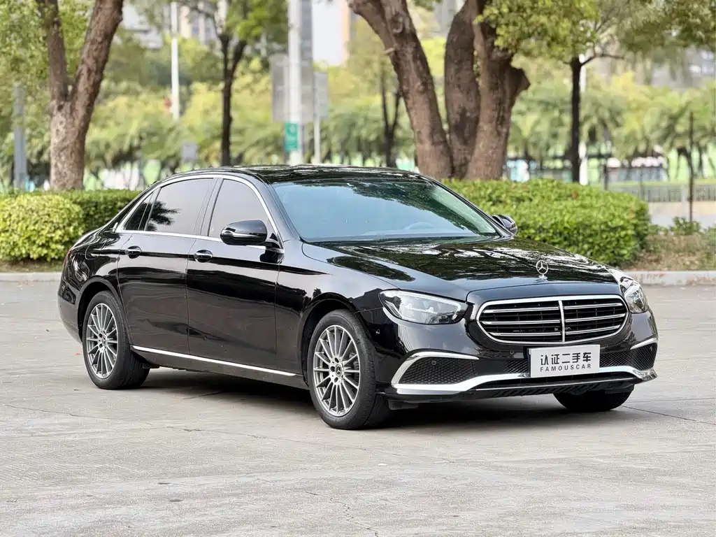 Mercedes-Benz E-Class 2022 — фото 3