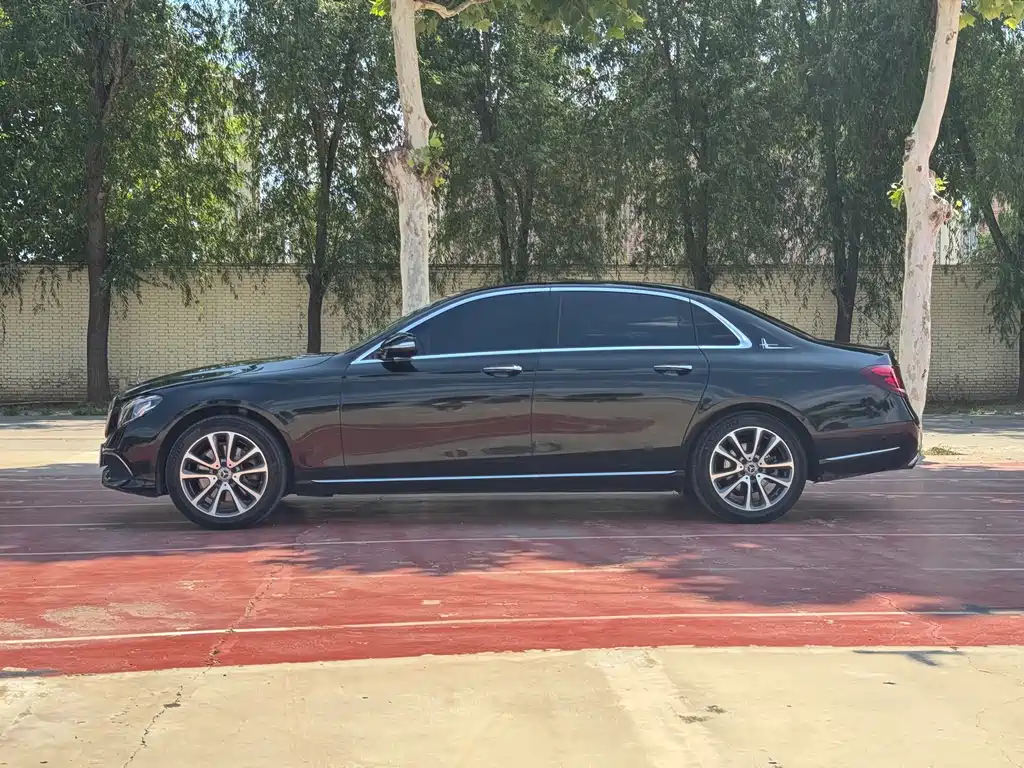Mercedes-Benz E-Class 2020