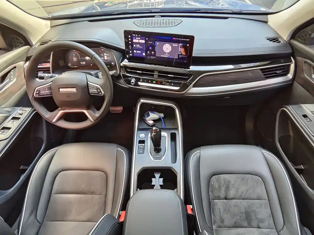 Haval H6 2023 — фото 13