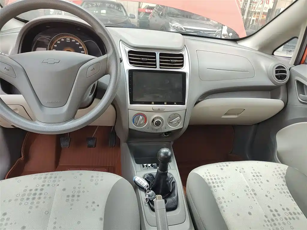 Chevrolet Sail 2015 — фото 13