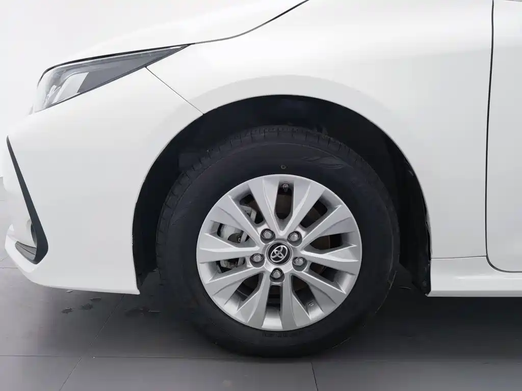 Toyota Corolla 2021 — фото 17