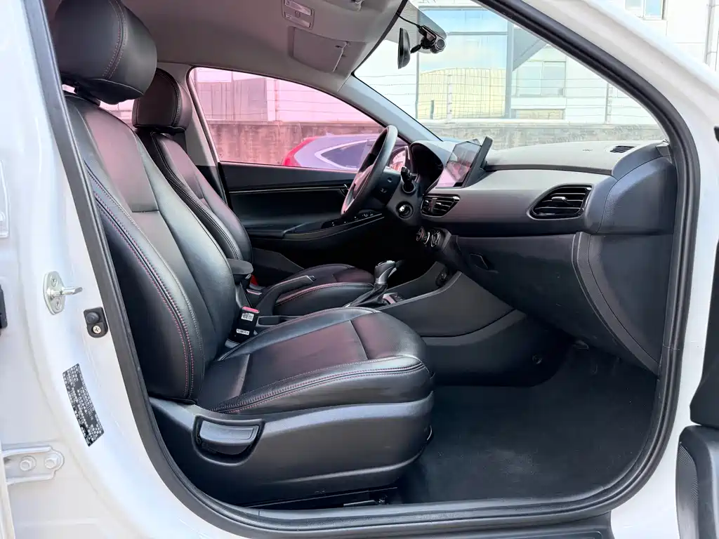 Hyundai Joyful 2020 — фото 12