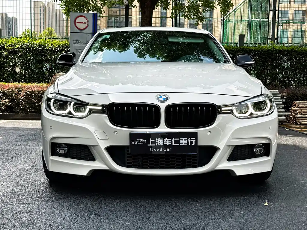 BMW 3 Series 2019 — фото 2