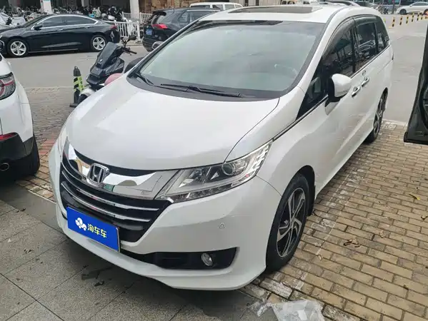 Honda Odyssey 2016