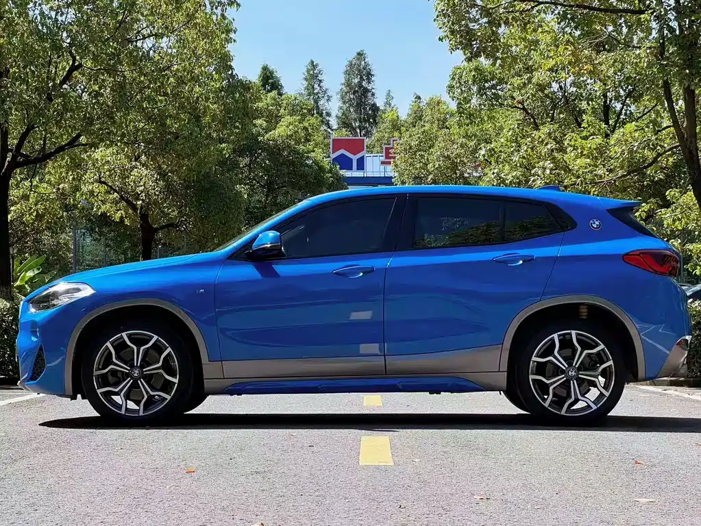 BMW X2 2018 — фото 8