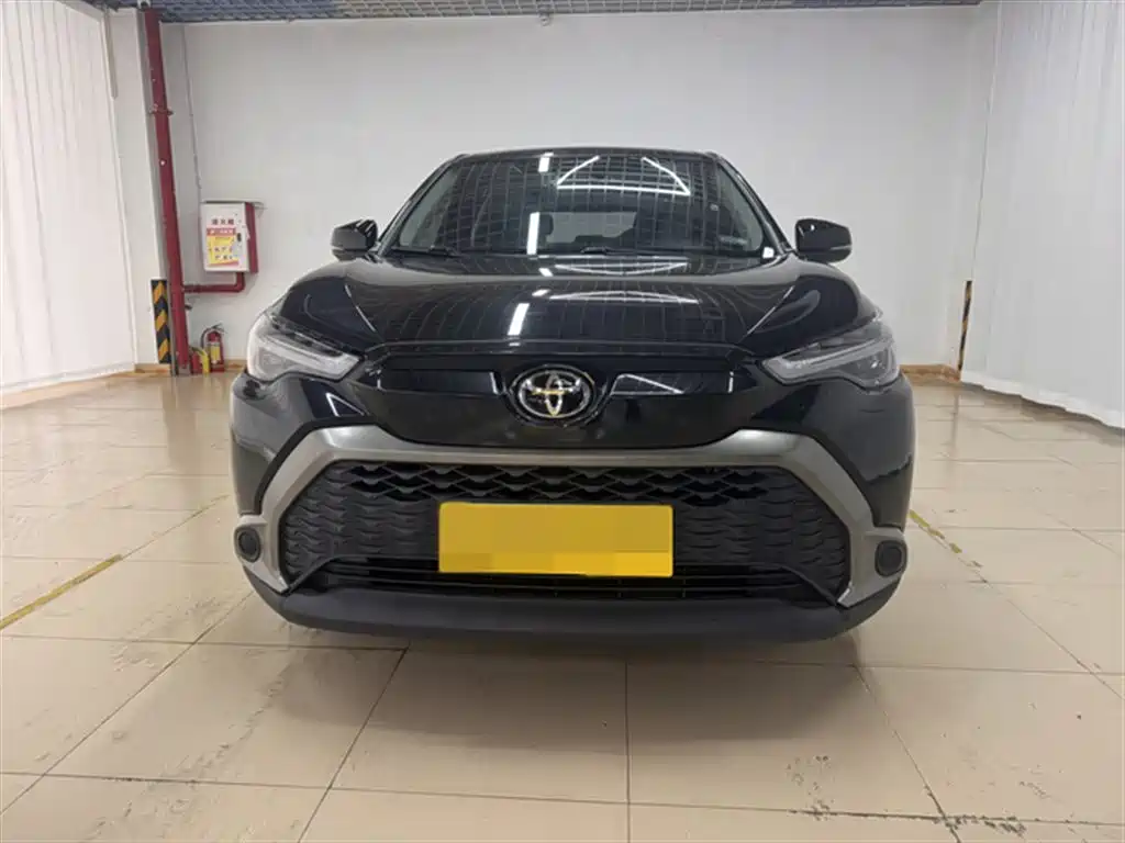 Toyota Frontlander 2023