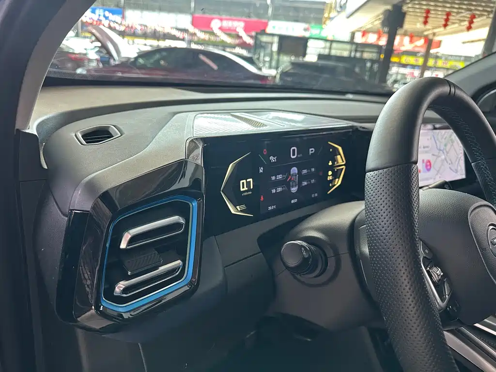 GAC Motor Trumpchi GS3 2025 — фото 11