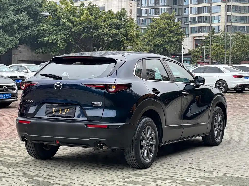 Mazda CX-30 2022 — фото 4