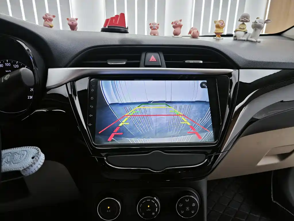 Buick Excelle 2018 — фото 15