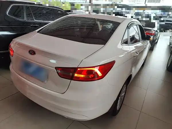 Ford Escort 2015