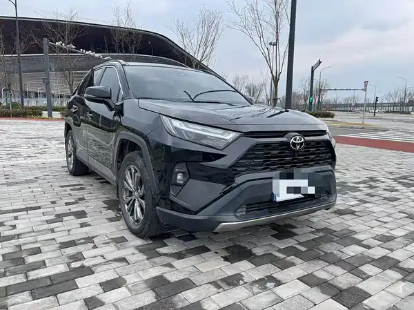 Toyota RAV4 2023