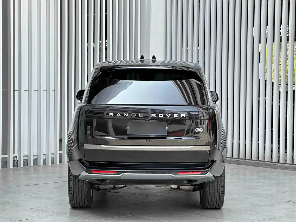 Land Rover Range Rover 2024 — фото 5