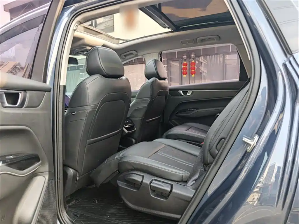 Wuling Victory 2020 — фото 13