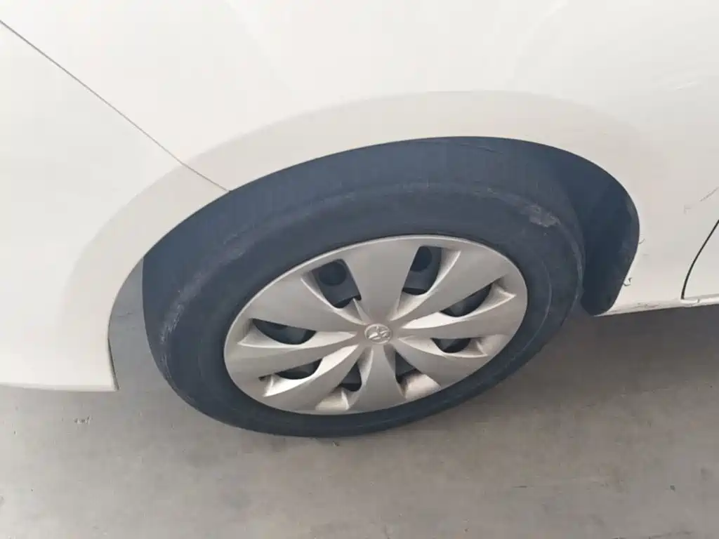 Toyota Yaris L 2020 — фото 23