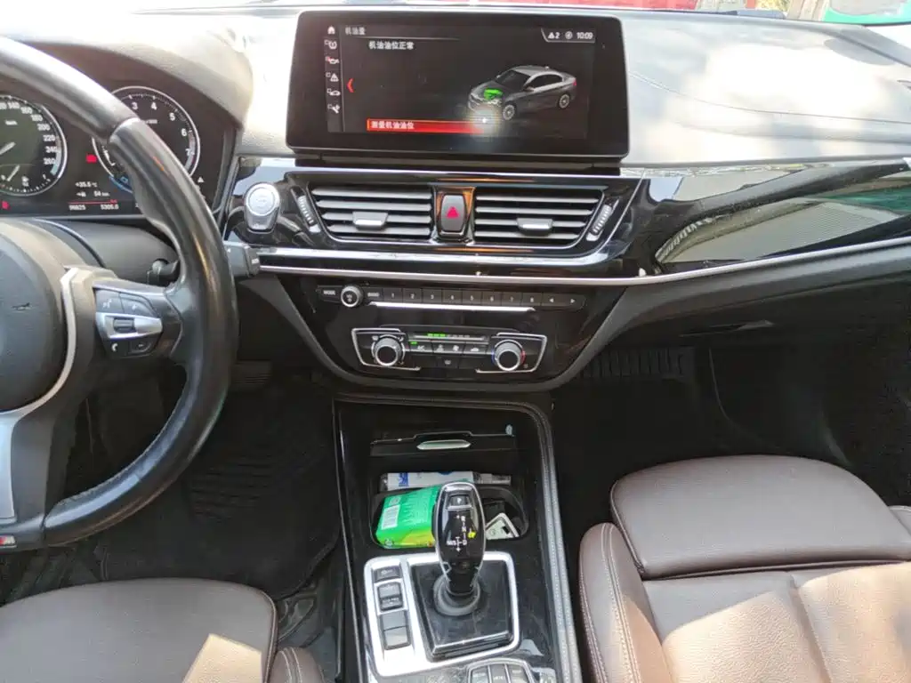 BMW 1 Series 2023 — фото 13
