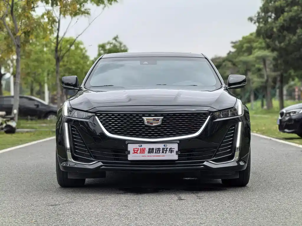 Cadillac CT5 2022 — фото 2