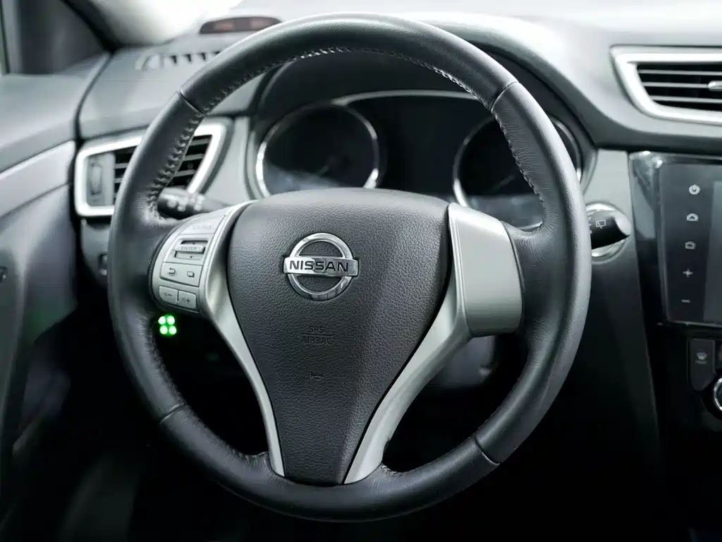 Nissan X-Trail 2015