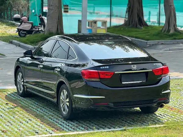 Honda Spirior 2016