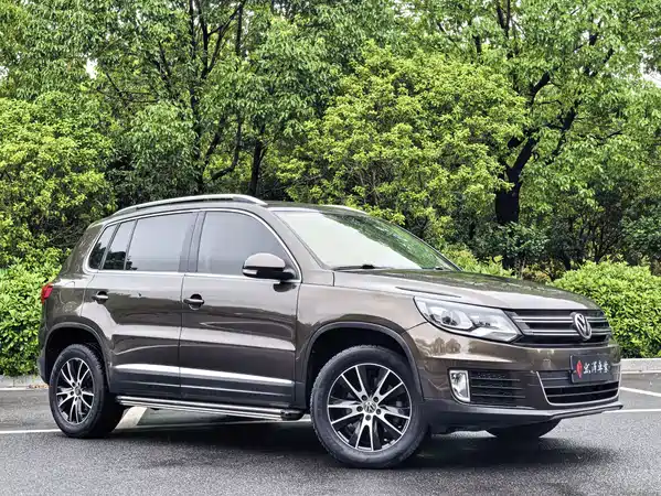 Volkswagen Tiguan 2015