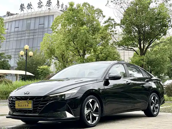 Hyundai Elantra 2020