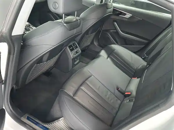 Audi A5 2023