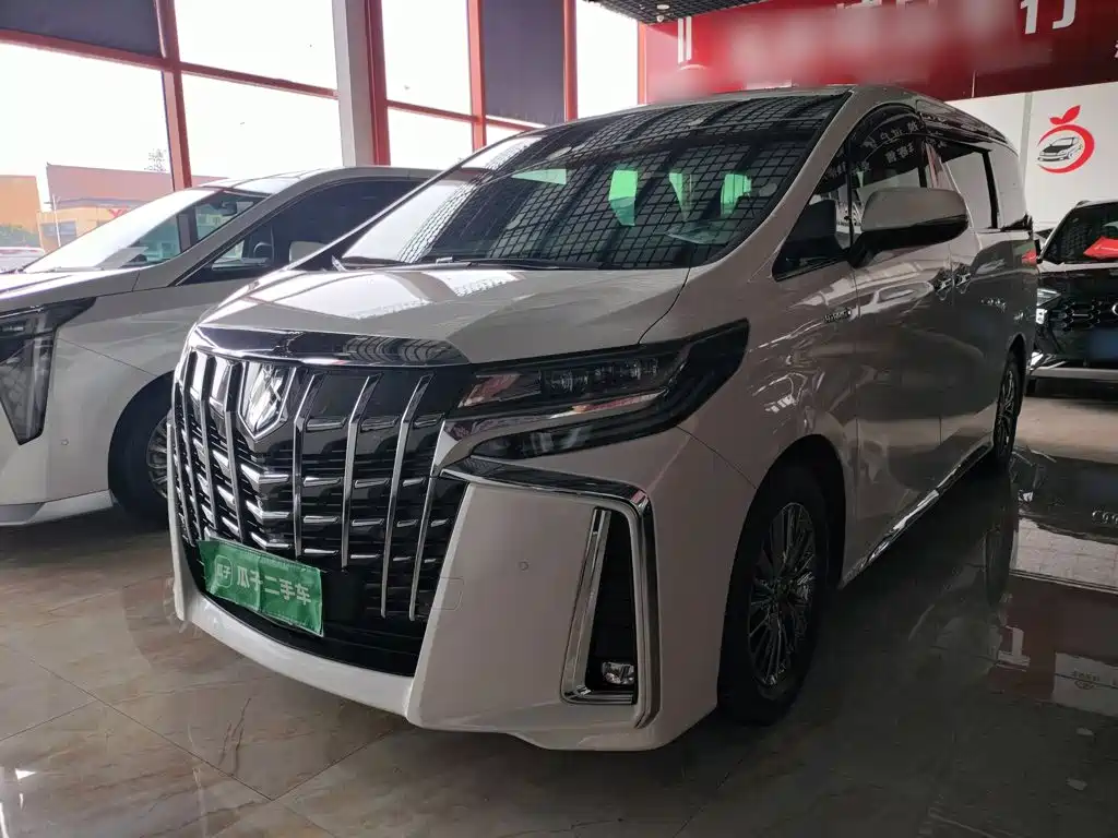 Toyota Alphard 2021 — фото 2