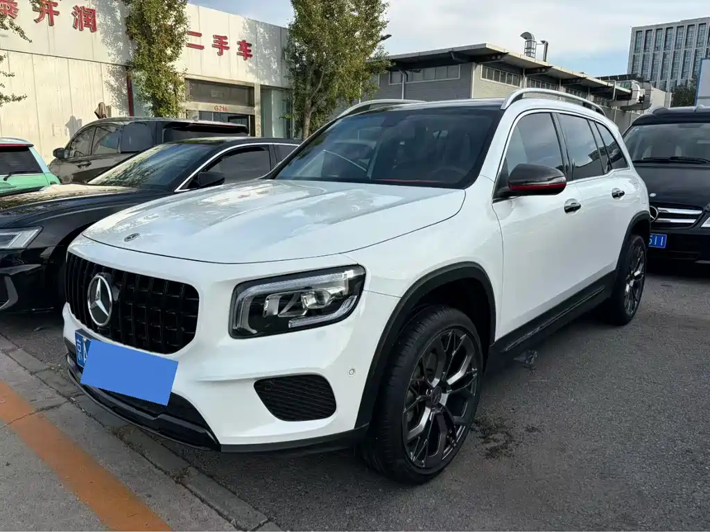 Mercedes-Benz GLB 2020 — фото 1