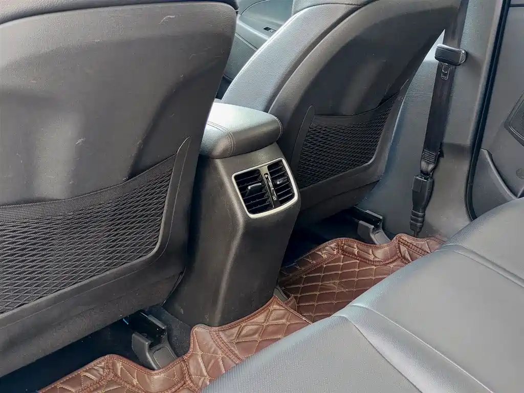 Hyundai Tucson 2017 — фото 9