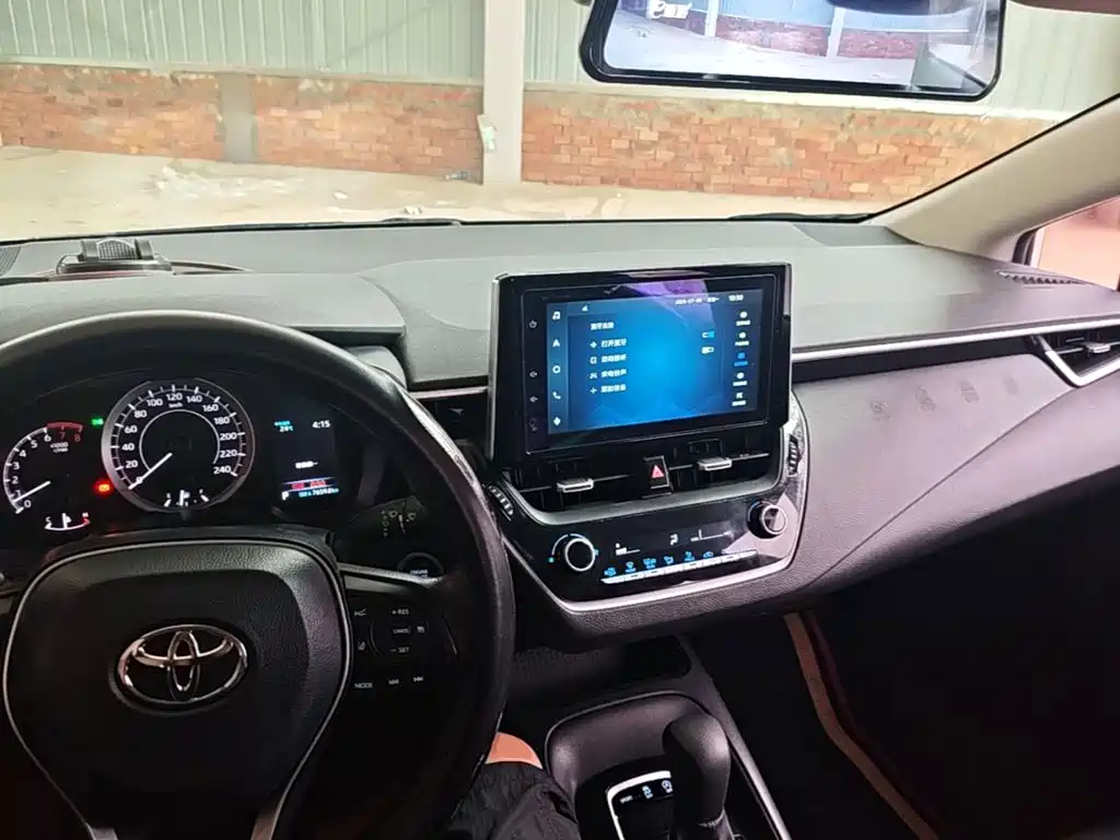 Toyota Corolla 2020 — фото 10
