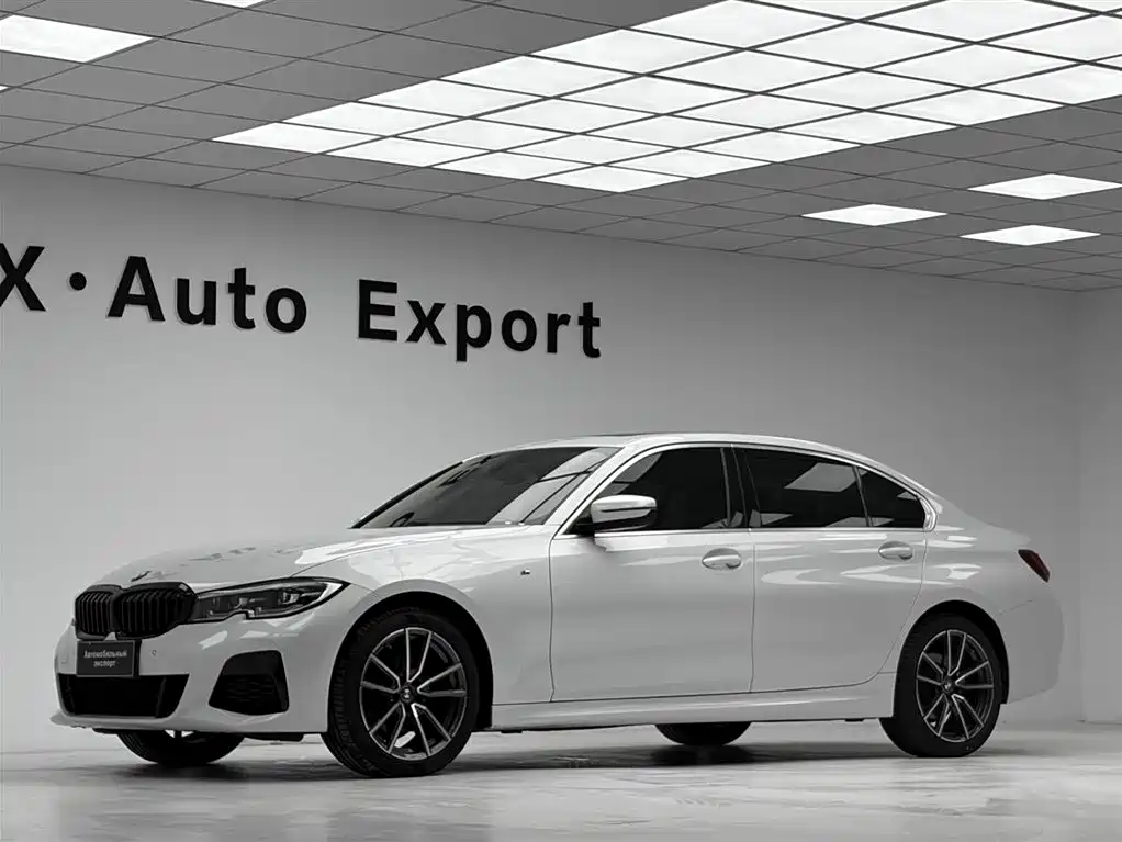 BMW 3 Series 2022