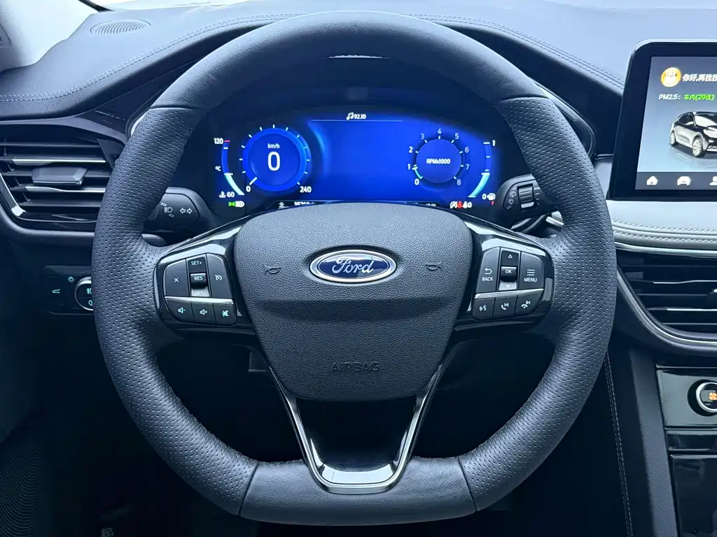 Ford Escape 2021 — фото 19