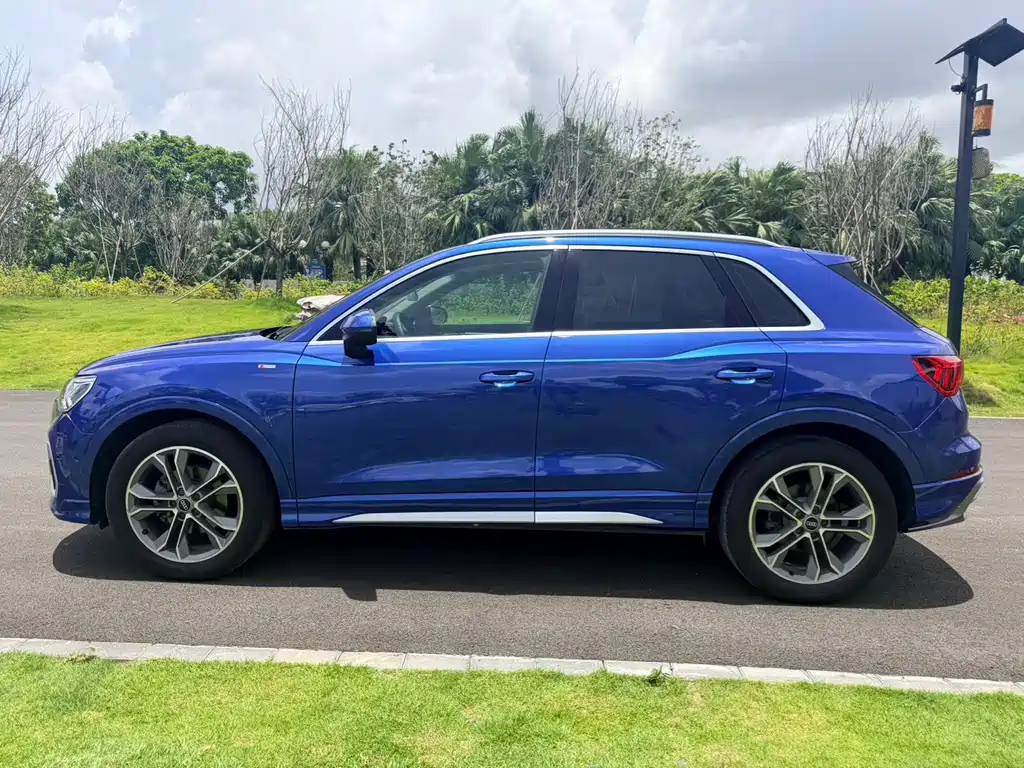Audi Q3 2022