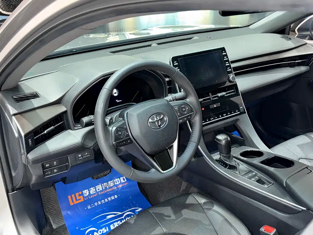 Toyota Avalon 2021 — фото 13