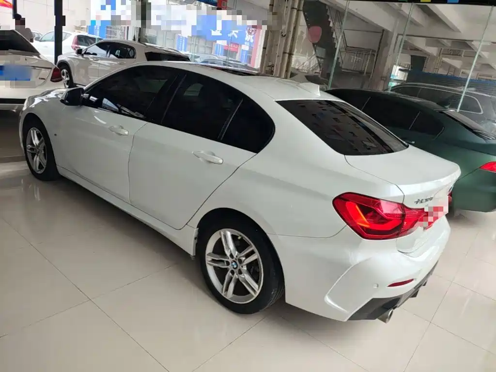 BMW 1 Series 2020