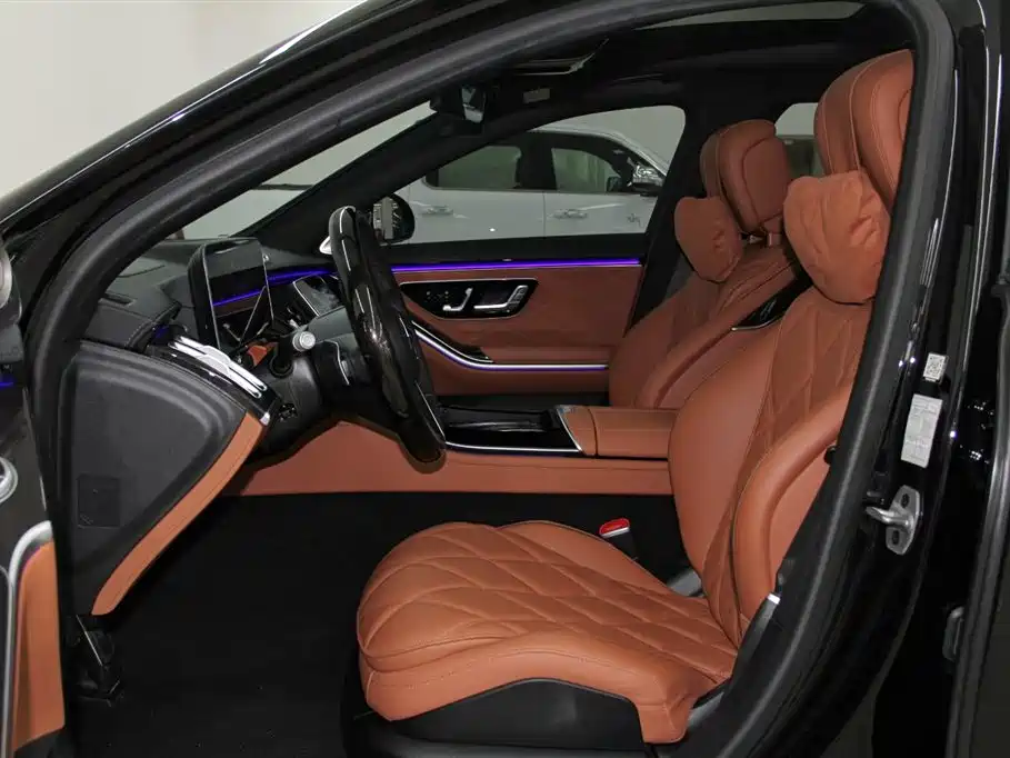 Mercedes-Benz Maybach S-Class 2024