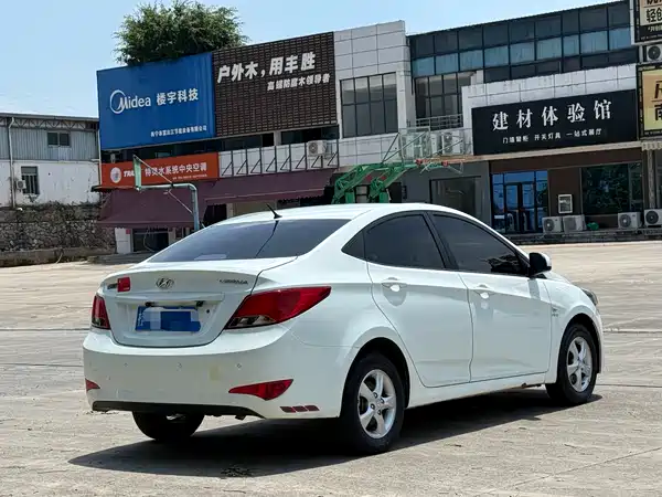 Hyundai Accent 2018